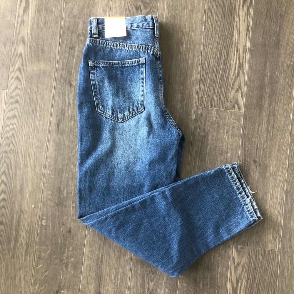 BNWT Pull&Bear High Rise Mom Fit Jeans | Size 6